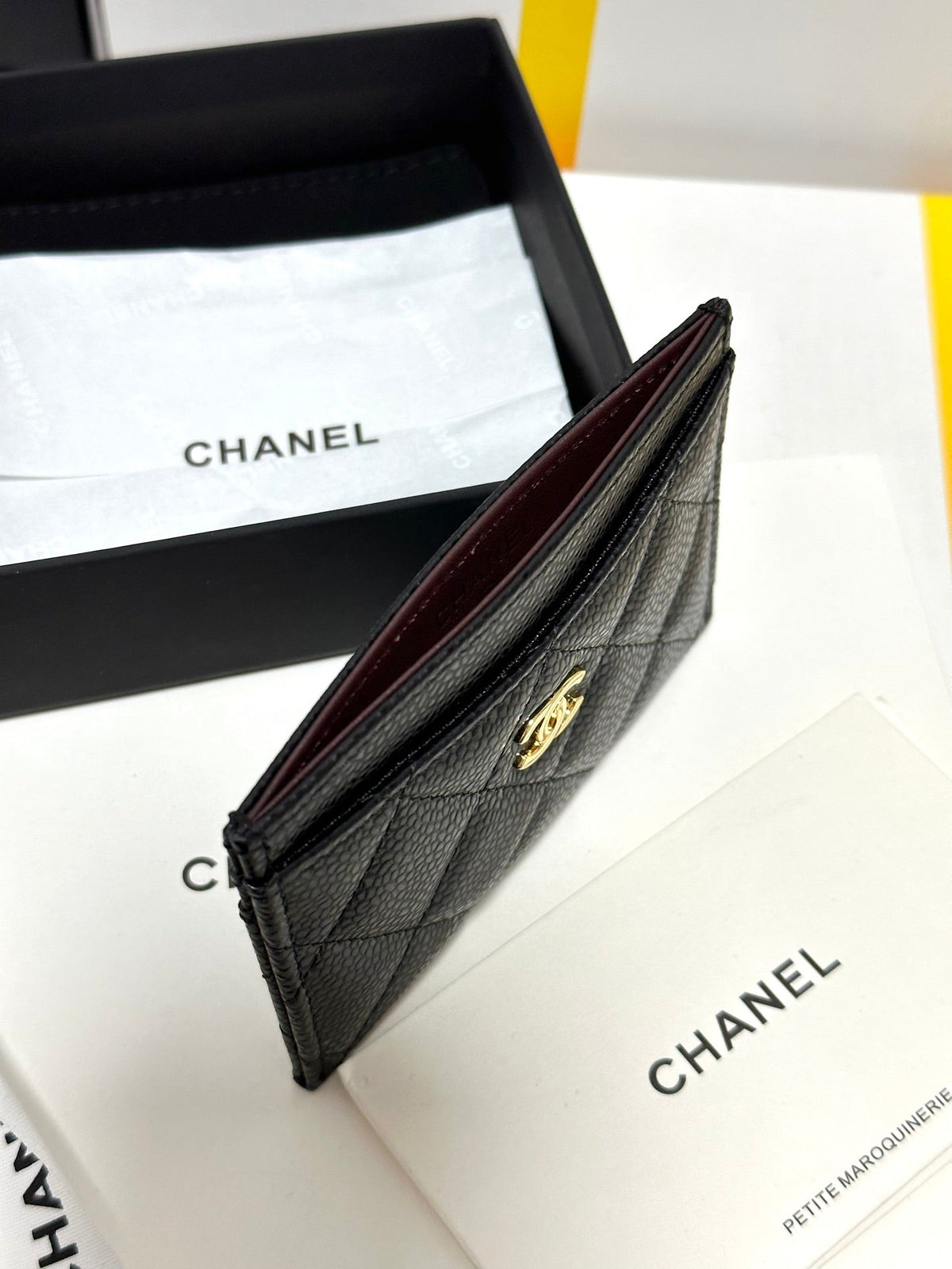 QUILTED CLASSIC CARD HOLDER 11 IN BLACK CAVIAR SKIN