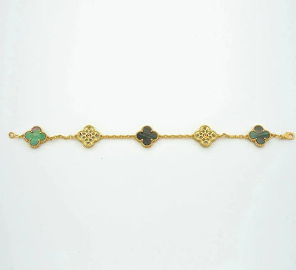 [Liorra] CLOVER 5 MOTIF GRAY MOP BRACELET COLLECTION