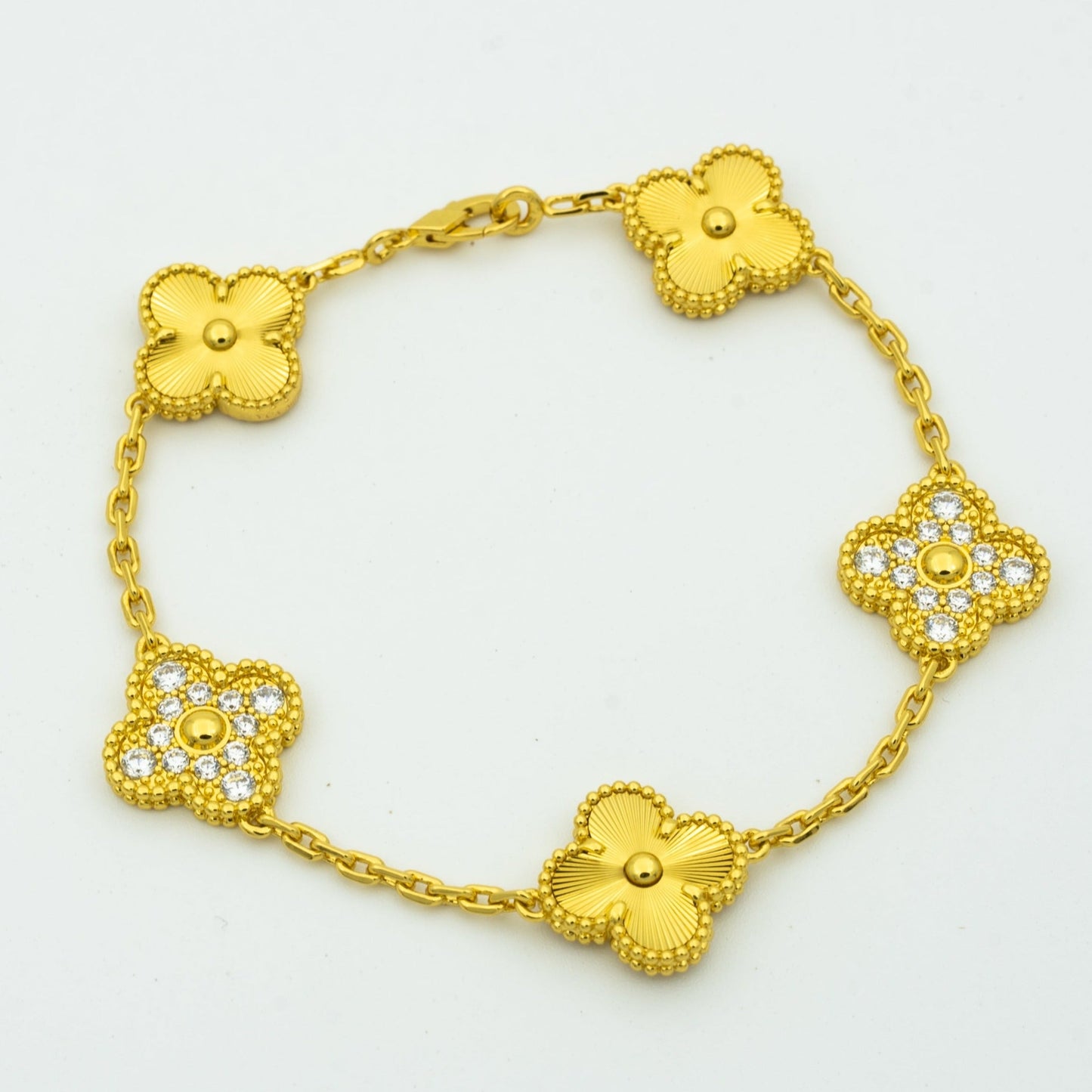 [Liorra] CLOVER 5 MOTIF LASER BRACELET COLLECTION