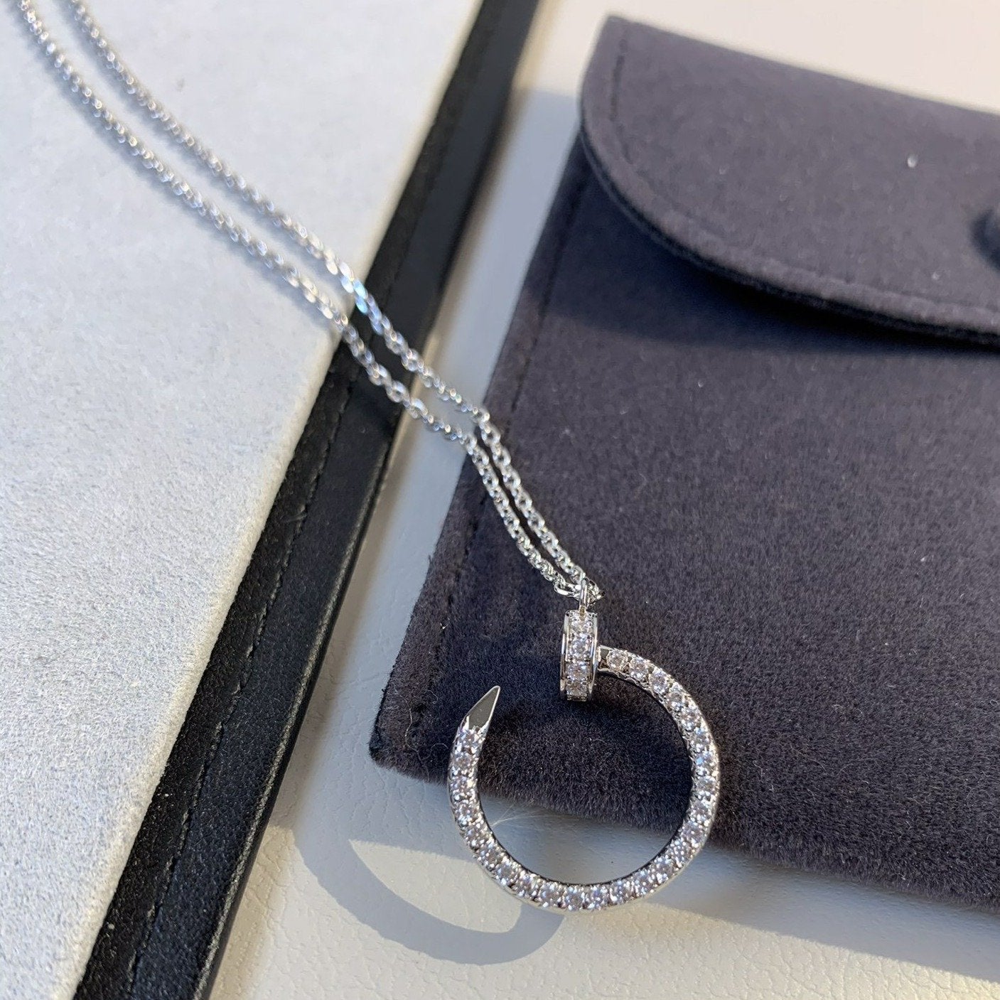 [Liorra]JUSTE NECKLACE SILVER DIAMONDS