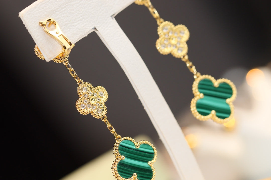 [Liorra]CLOVER EARRINGS GOLD MALACHITE DIAMOND 3 MOTIF