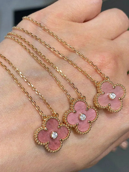 [Liorra]CLOVER 15MM DIAMOND RHODONITE NECKLACE
