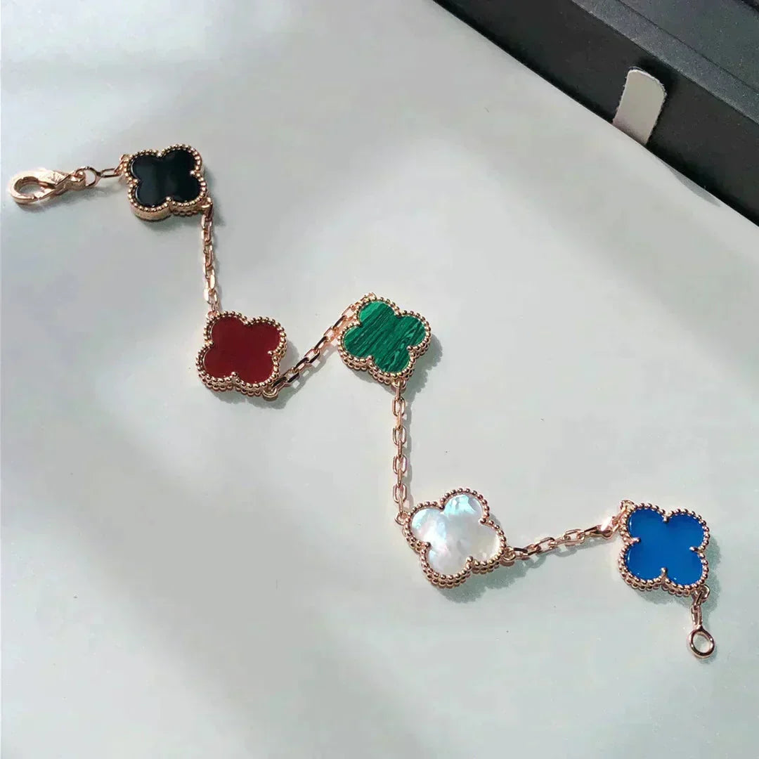 [Liorra]CLOVER 5 MOTIFS MULTICOLOR BRACELET