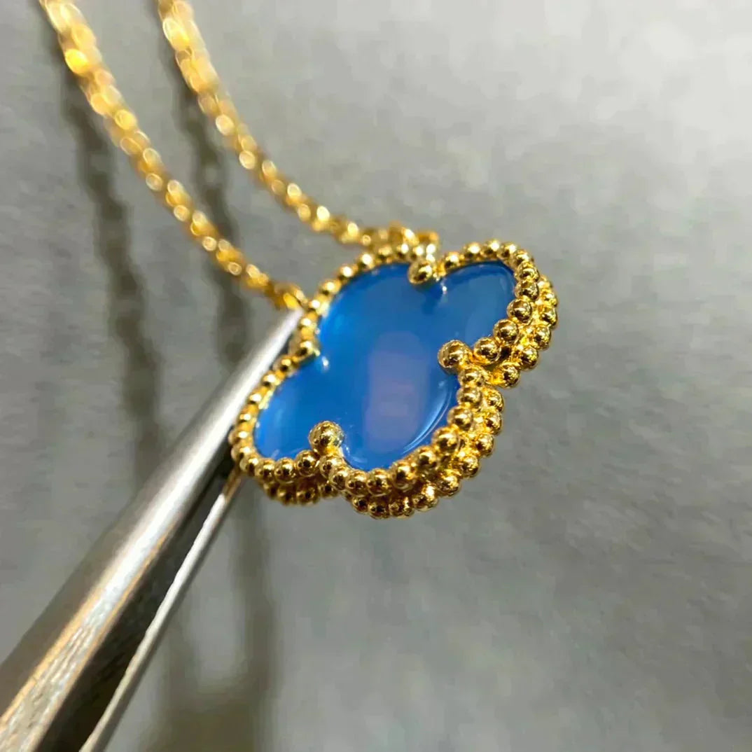 [Liorra]CLOVER 15MM BLUE AGATE NECKLACE