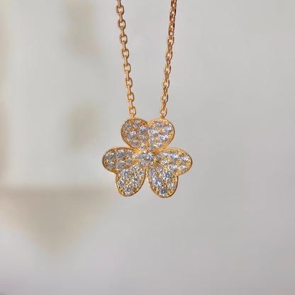 [Liorra]FLOWER DIAMOND NECKLACE