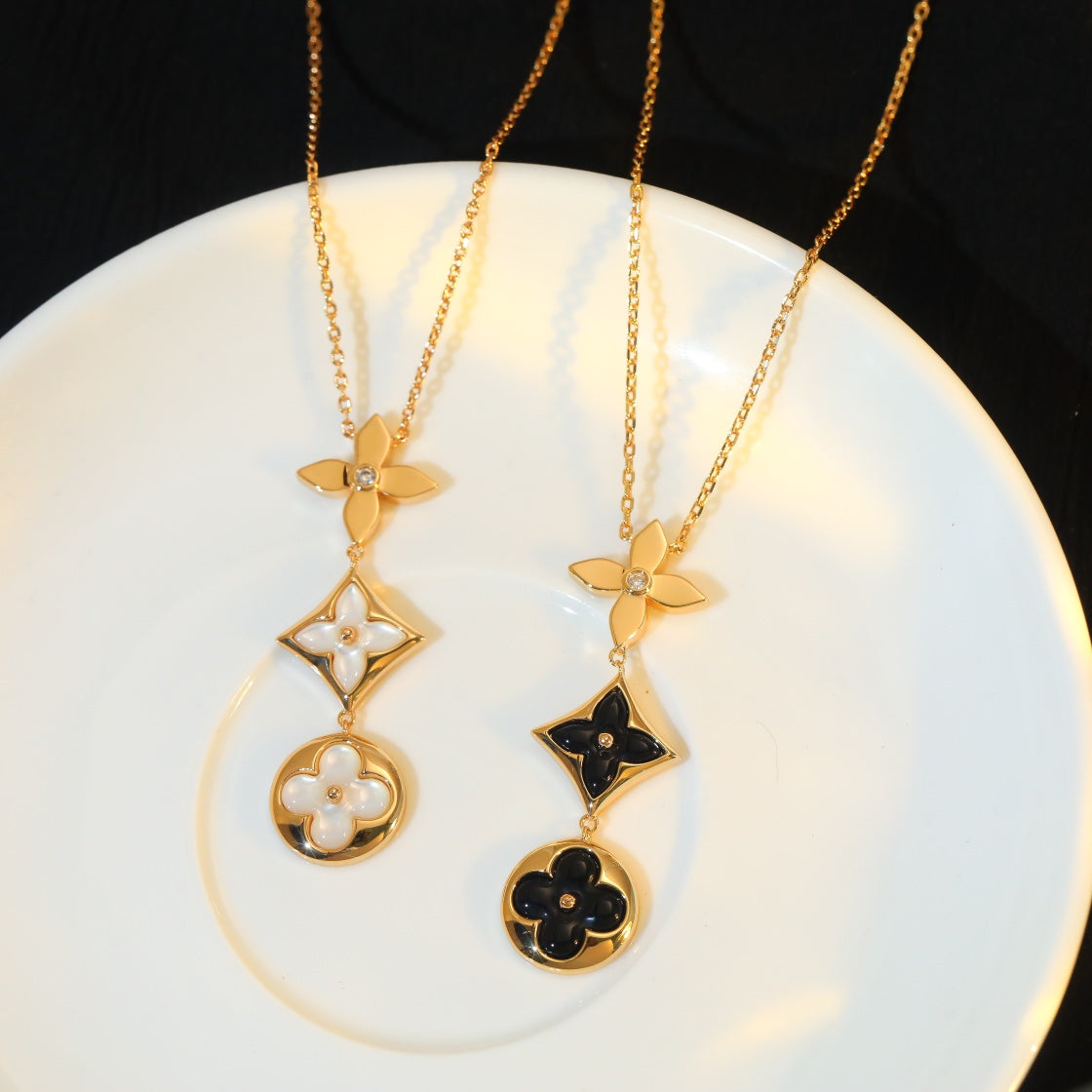 [Liorra]STAR AND SUN ONYX PINK GOLD NECKLACE