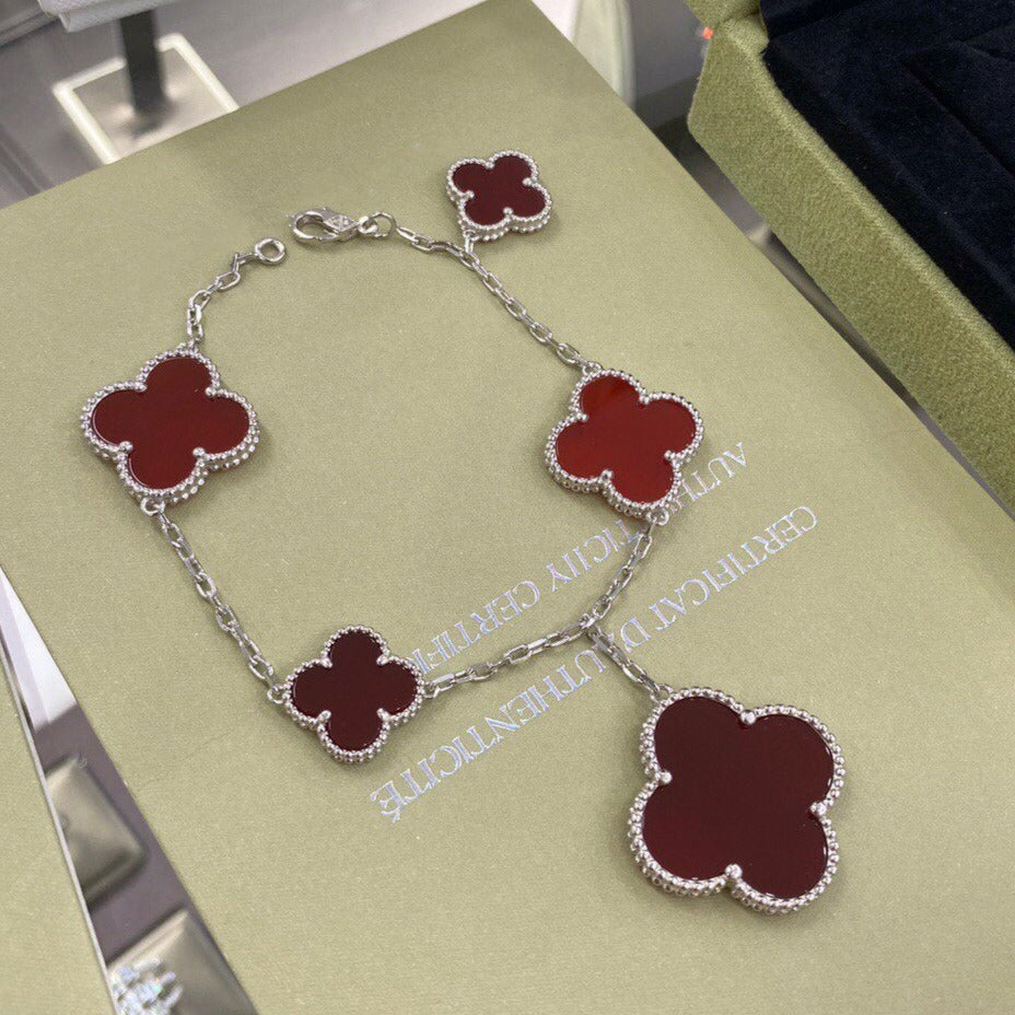 [Liorra]CLOVER 5 MOTIFS SIVLER CARNELIAN BRACELET