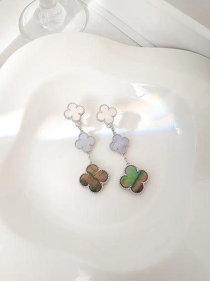 [Liorra]CLOVER 3 MOTIFS CHALCEDONY DARK MOP SILVER EARRINGS