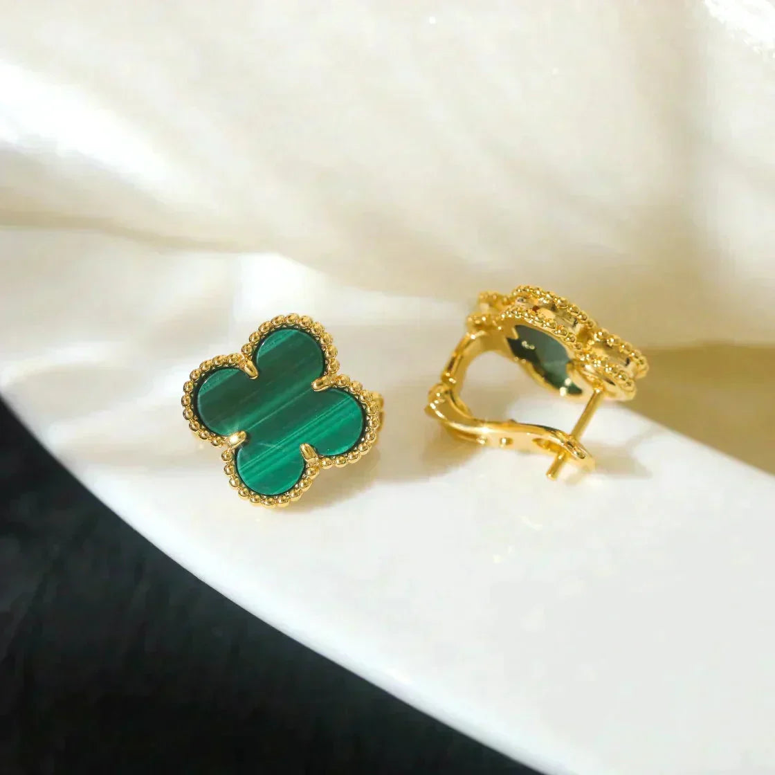 [Liorra]CLOVER MEDIUM 1 MOTIFS MALACHITE  EARRINGS