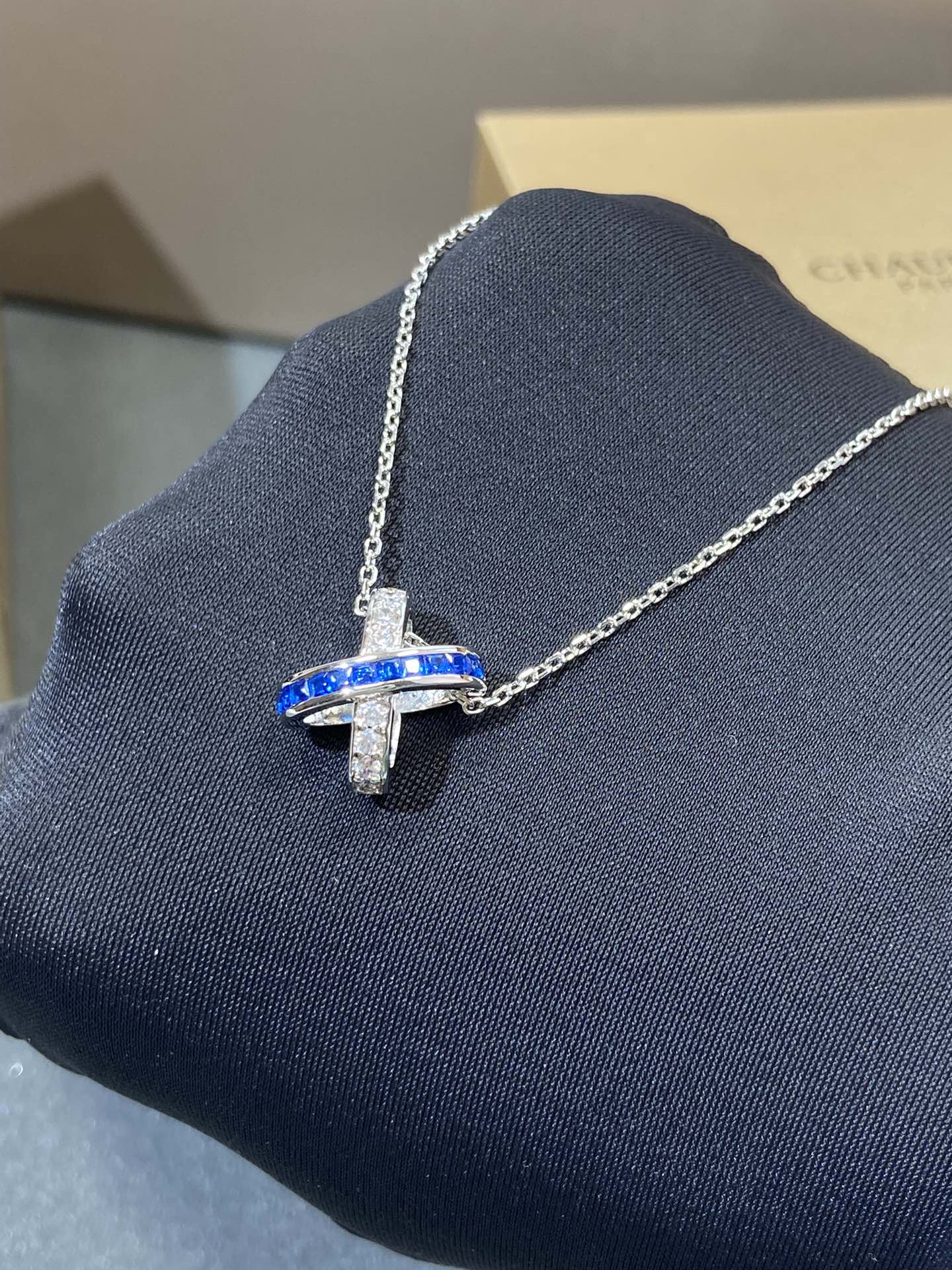 [Liorra]LIENS DIAMOND SILVER NECKLACE