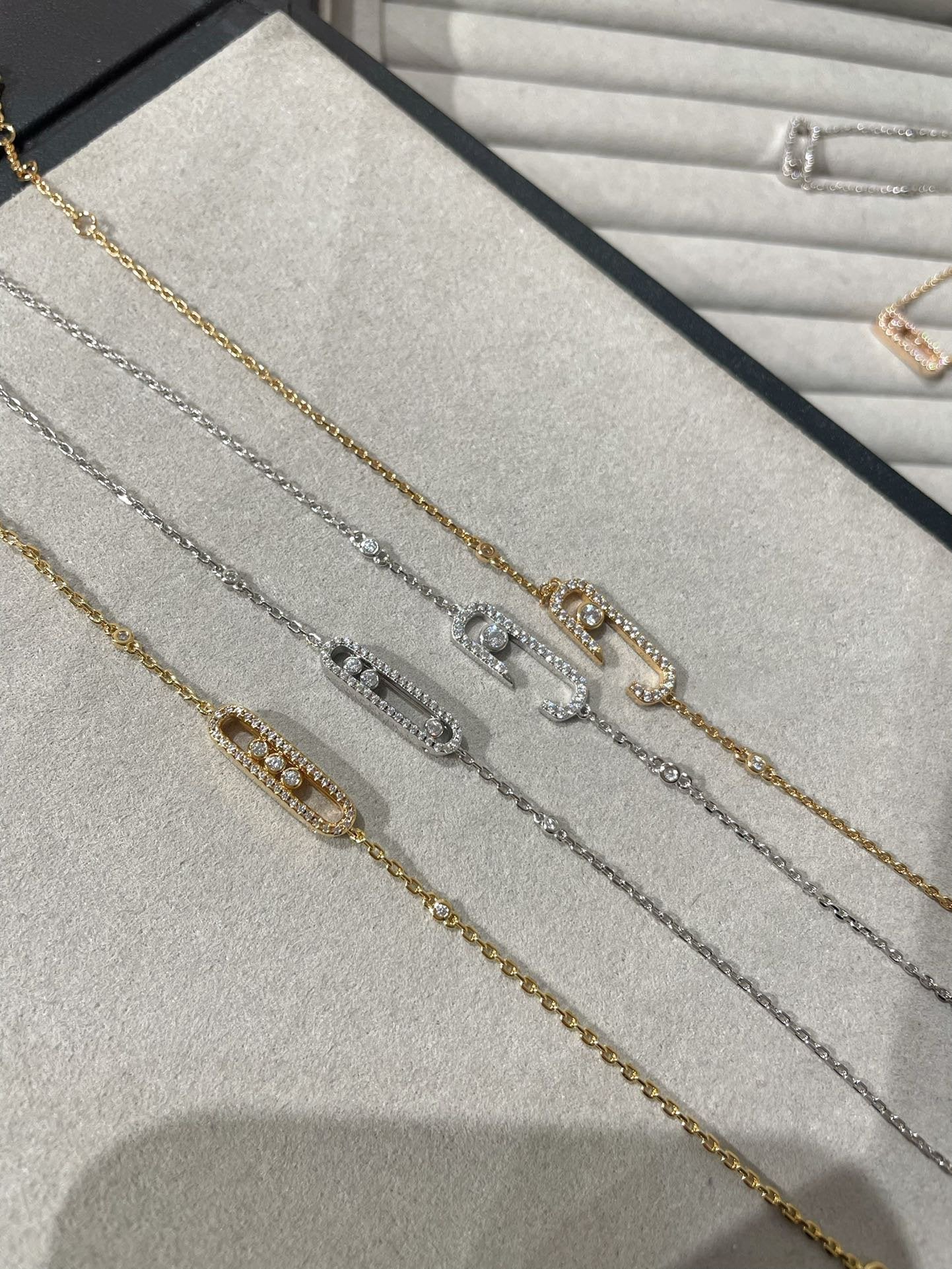 [Liorra]BABY MOVE DIAMOND BRACELET