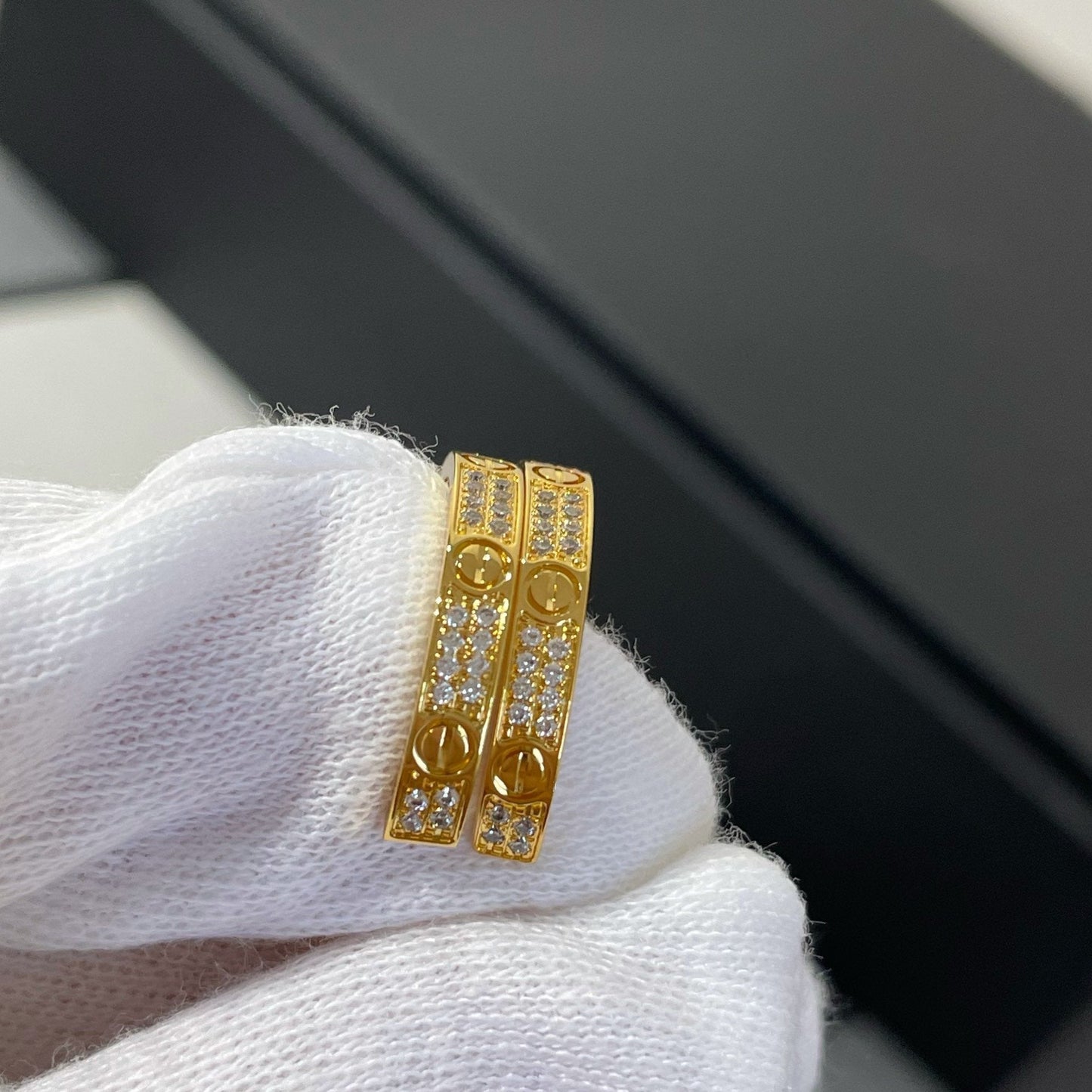 [Liorra]LOVE DIAMOND GOLD HOOP EARRINGS