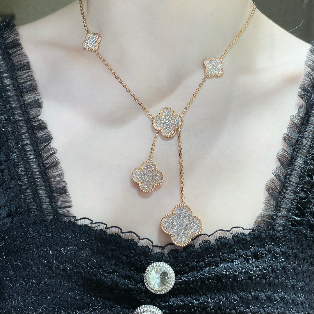 [Liorra]CLOVER 6 MOTIF DIAMOND PAVED NECKLACE