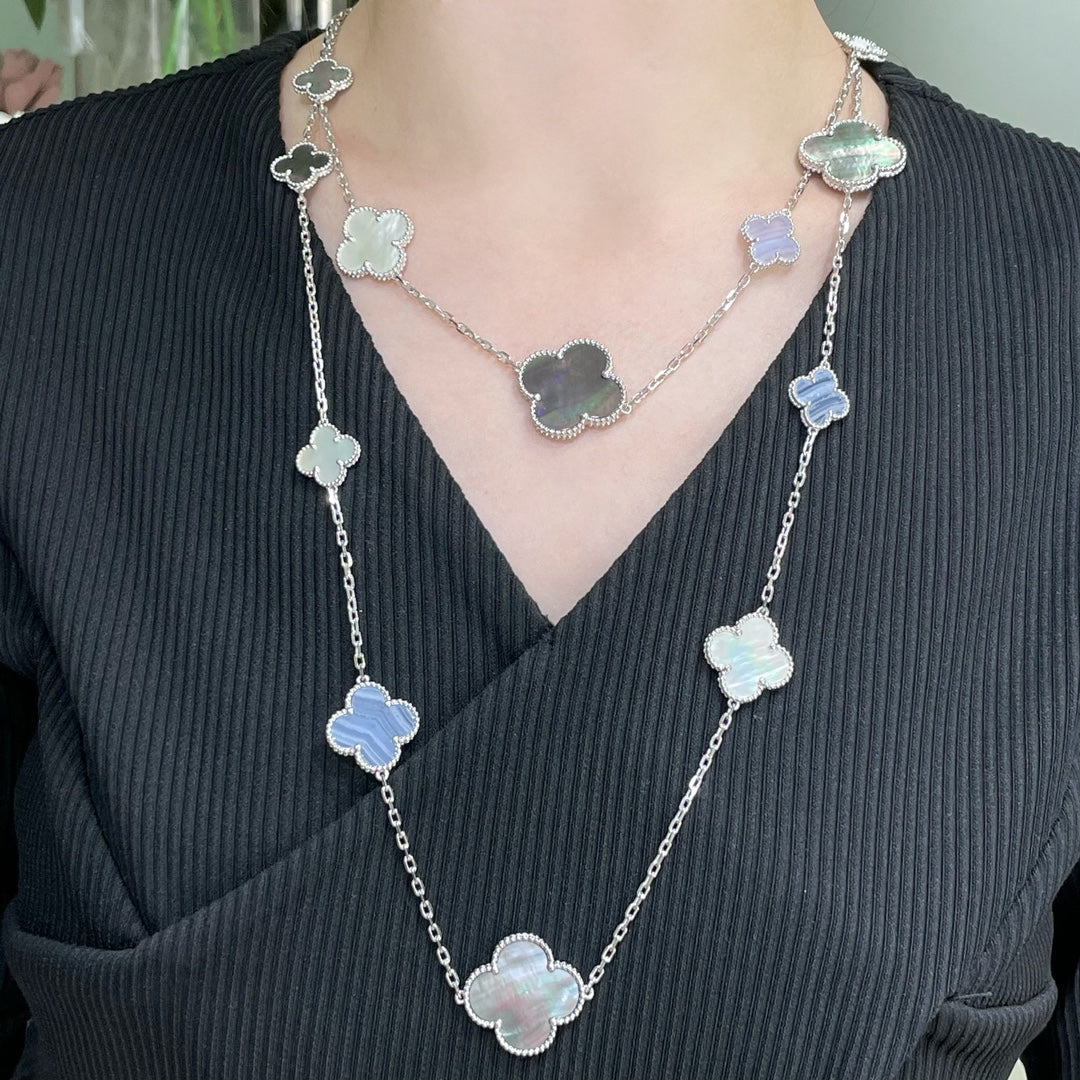 [Liorra]CLOVER 16 MOTIF CHALCEDONY MOP SILVER NECKLACE