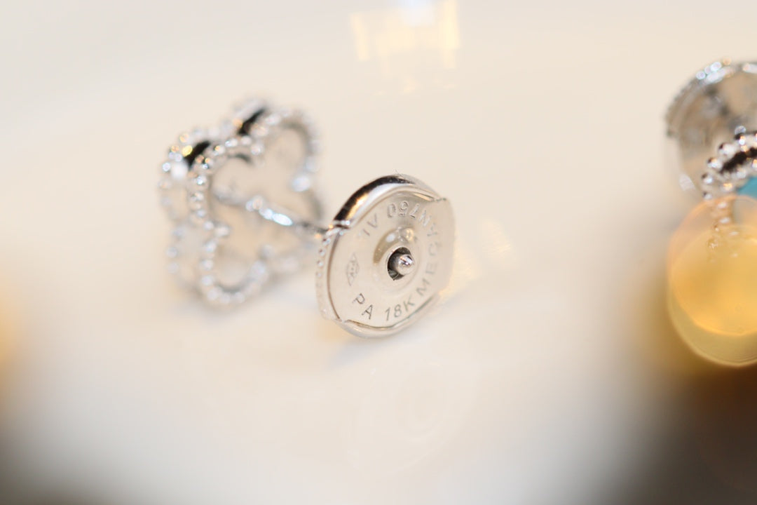 [Liorra]CLOVER MINI TURQUOISE SILVER STUD EARRINGS