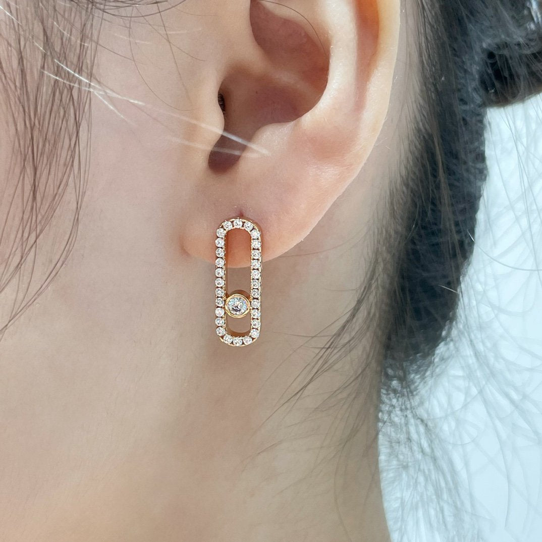 [Liorra]MOVE UNO STUD DIAMOND PAVED EARRINGS
