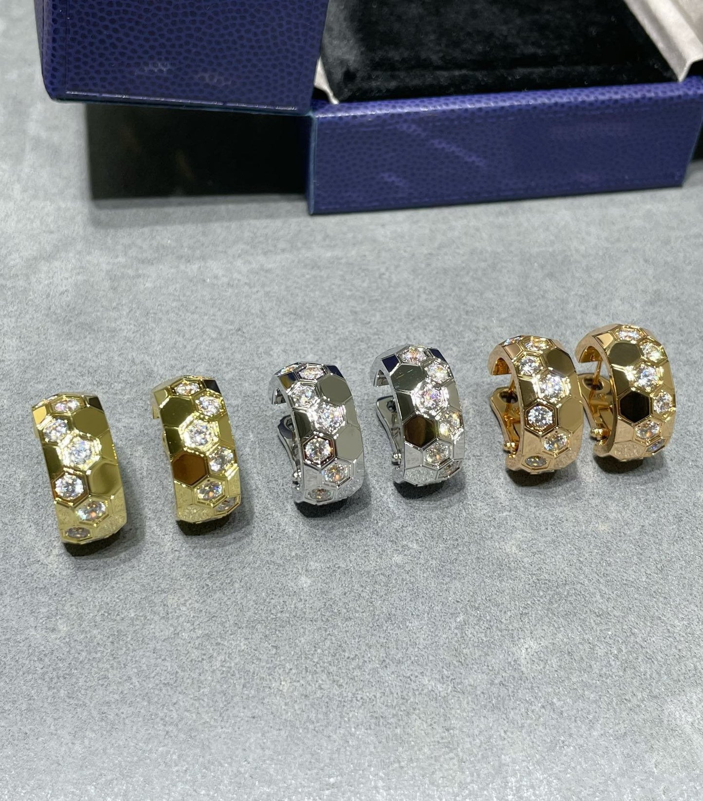 [Liorra]BEE LOVE DIAMOND HOOP EARRINGS