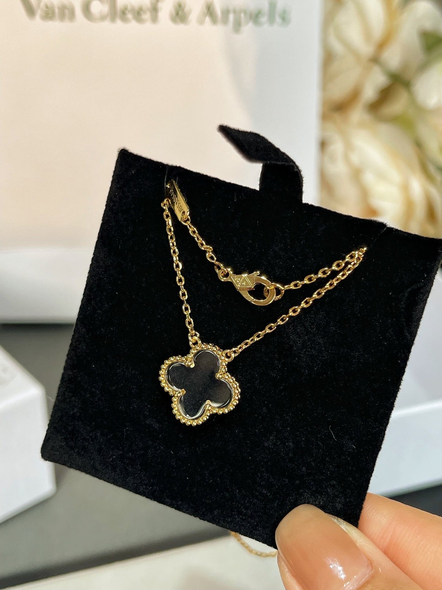 [Liorra]CLOVER ROCK CRYSTAL Liorra GOLD NECKLACE