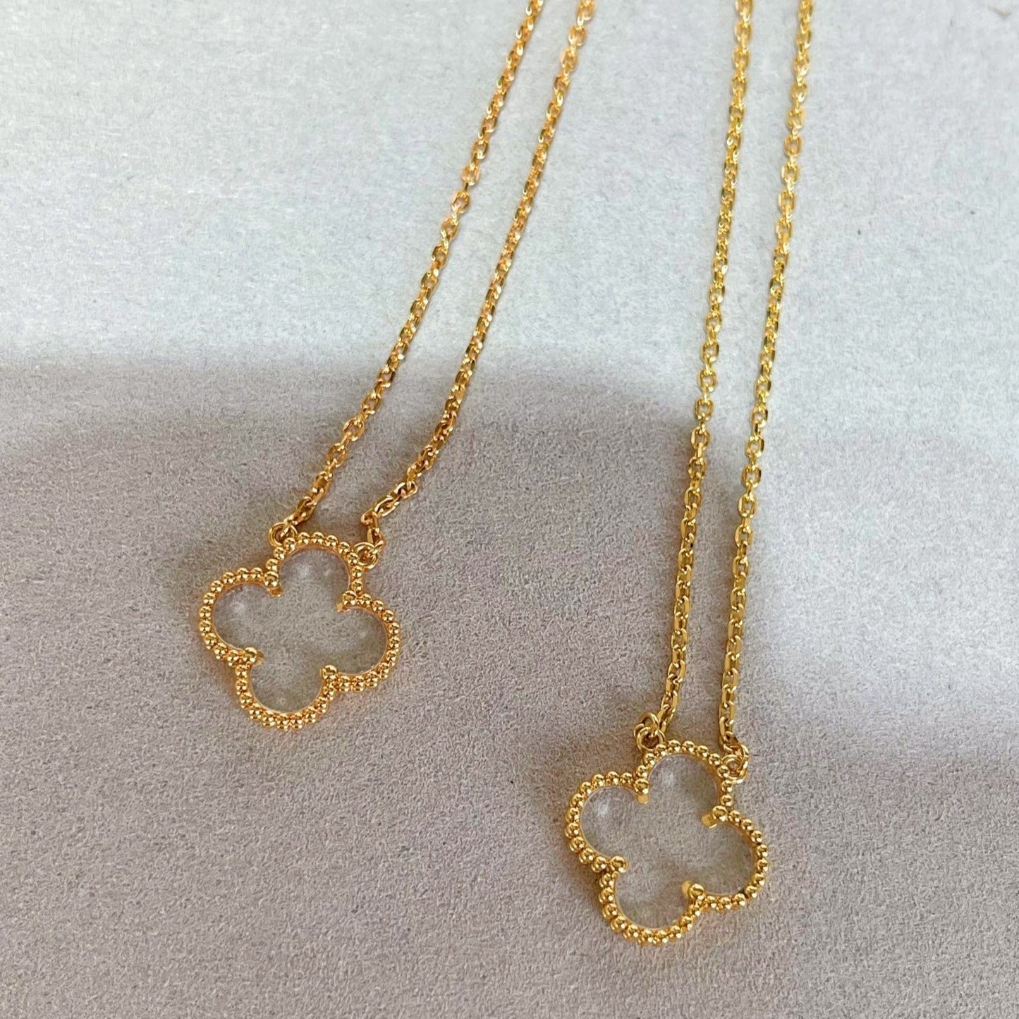 [Liorra]CLOVER ROCK CRYSTAL Liorra GOLD NECKLACE