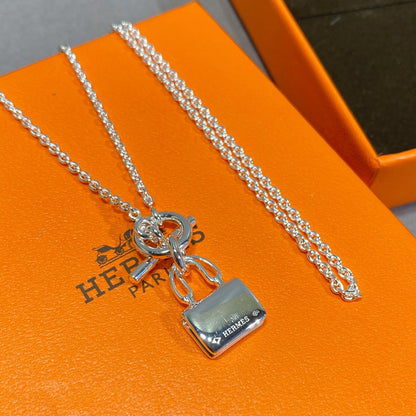 [Liorra]CONSTANCE PEDANT SILVER NECKLACE