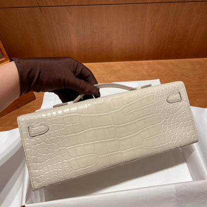 KELLY CUT 31 IN WHITE CREAM ALLIGATOR LEATHER WITH GOLD HARDWARE (MADE-TO-ODER)