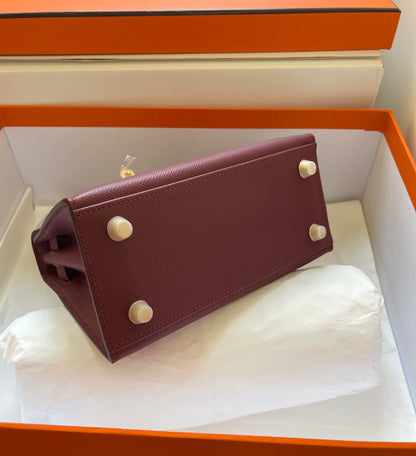 KELLY MINI 20 BAG IN GARNET RED CALFSKIN WITH GOLD HARDWARE (MADE-TO-ODER)