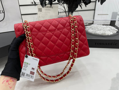 CC 25 CLASSIC SMALL DOUBLE FLAP BAG IN CHERRY RED CALFSKIN WITH STRAP
