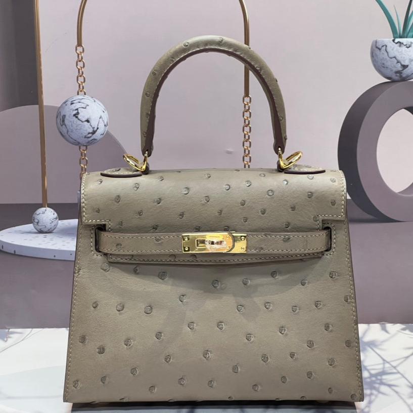 KELLY BAG 20 IN KHAKI BEIGE OSTRICH LEATHER WITH GOLD HARDWARE (MADE-TO-ODER)