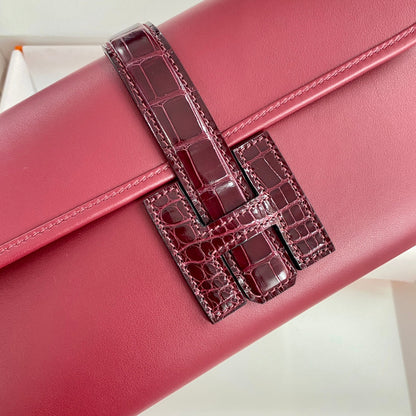JIGE ELAN 29 CLUTCH IN CHERRY RED CALFSKIN WITH WINE RED LIZARD SKIN (MADE-TO-ODER)