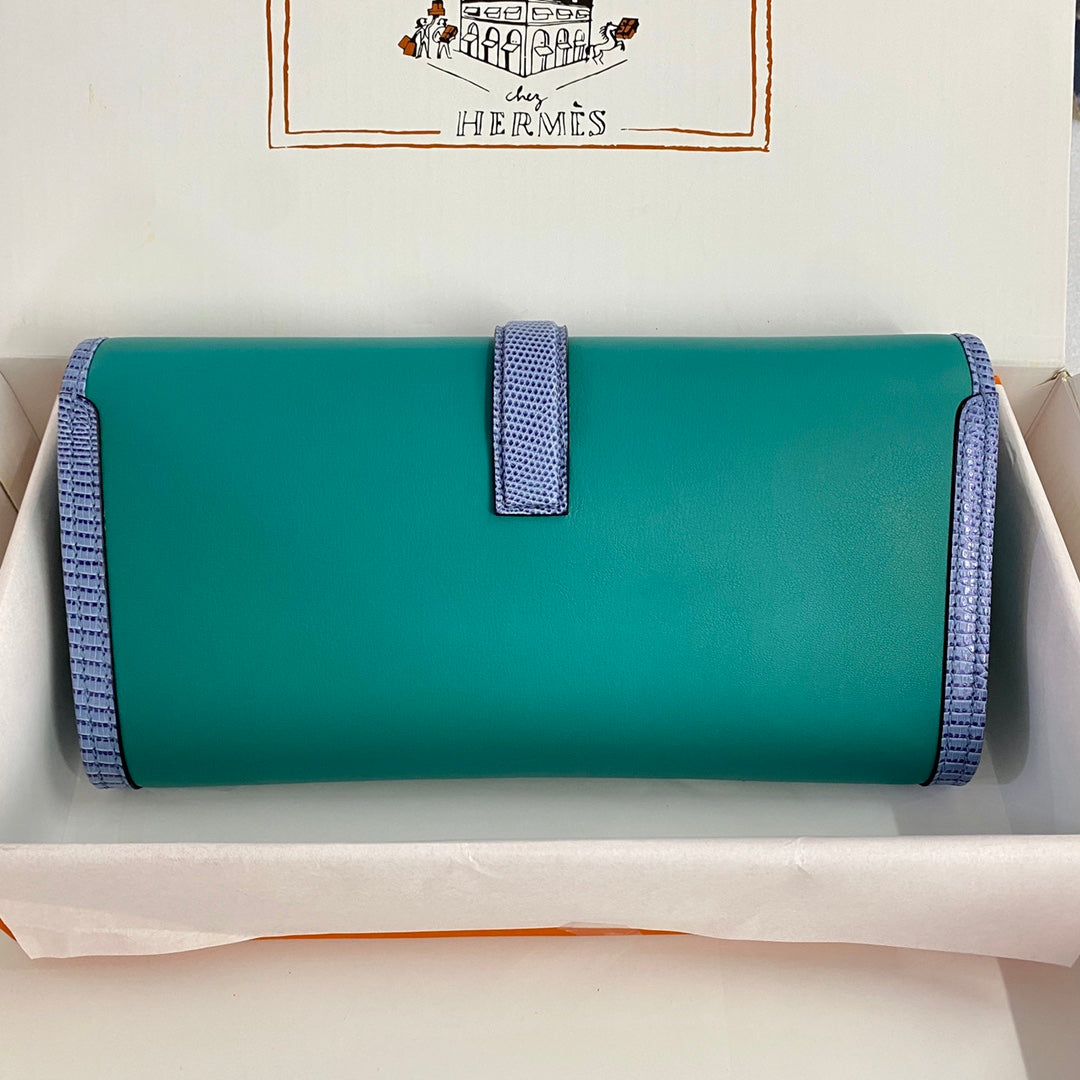 JIGE ELAN 29 CLUTCH IN TEAL GREEN CALFSKIN WITH ROYAL BLUE LIZARD SKIN (MADE-TO-ODER)