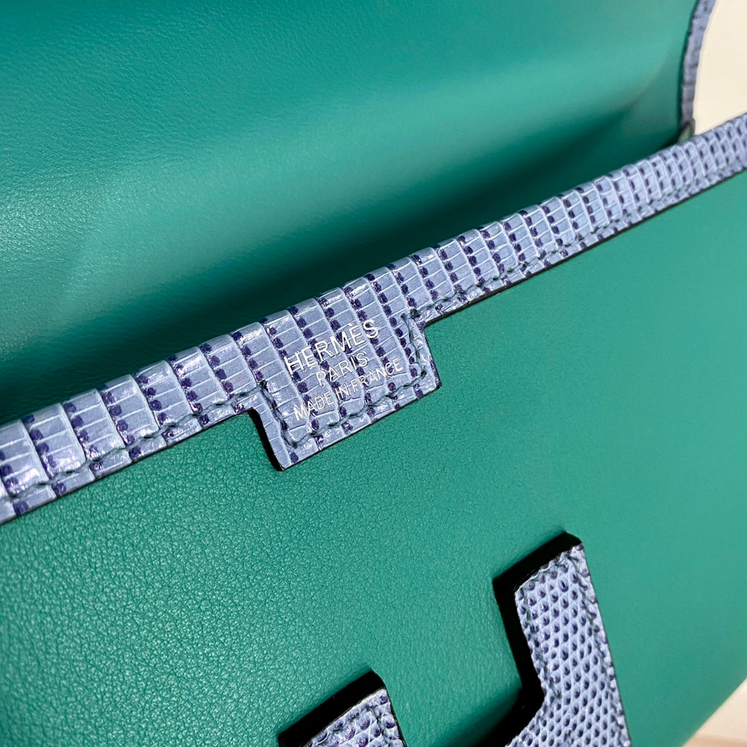 JIGE ELAN 29 CLUTCH IN TEAL GREEN CALFSKIN WITH ROYAL BLUE LIZARD SKIN (MADE-TO-ODER)