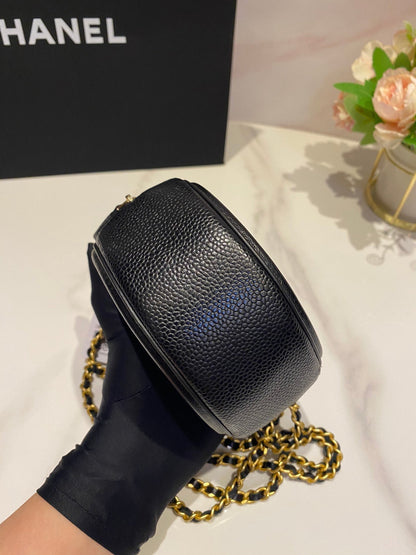 CC MINI 12 ROUND CHAIN BAG IN BLACK CALFSKIN GOLD HARDWARE