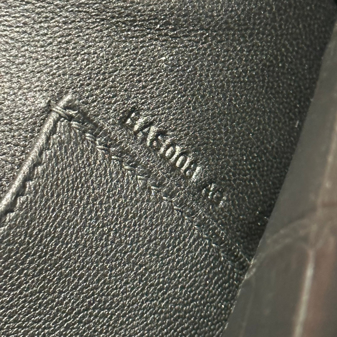 KELLY CUT 31 IN BLACK SHINY ALLIGATOR LEATHER WITH SILVER HARDWARE (MADE-TO-ODER)