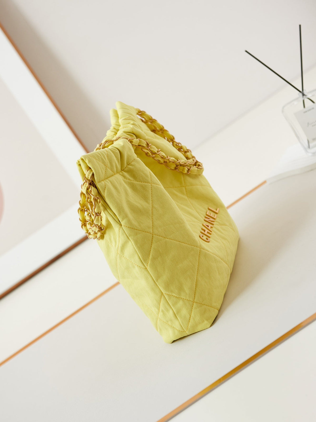 CC CLASSIC MEDIUM 37 BAG IN YELLOW CORN CANVAS
