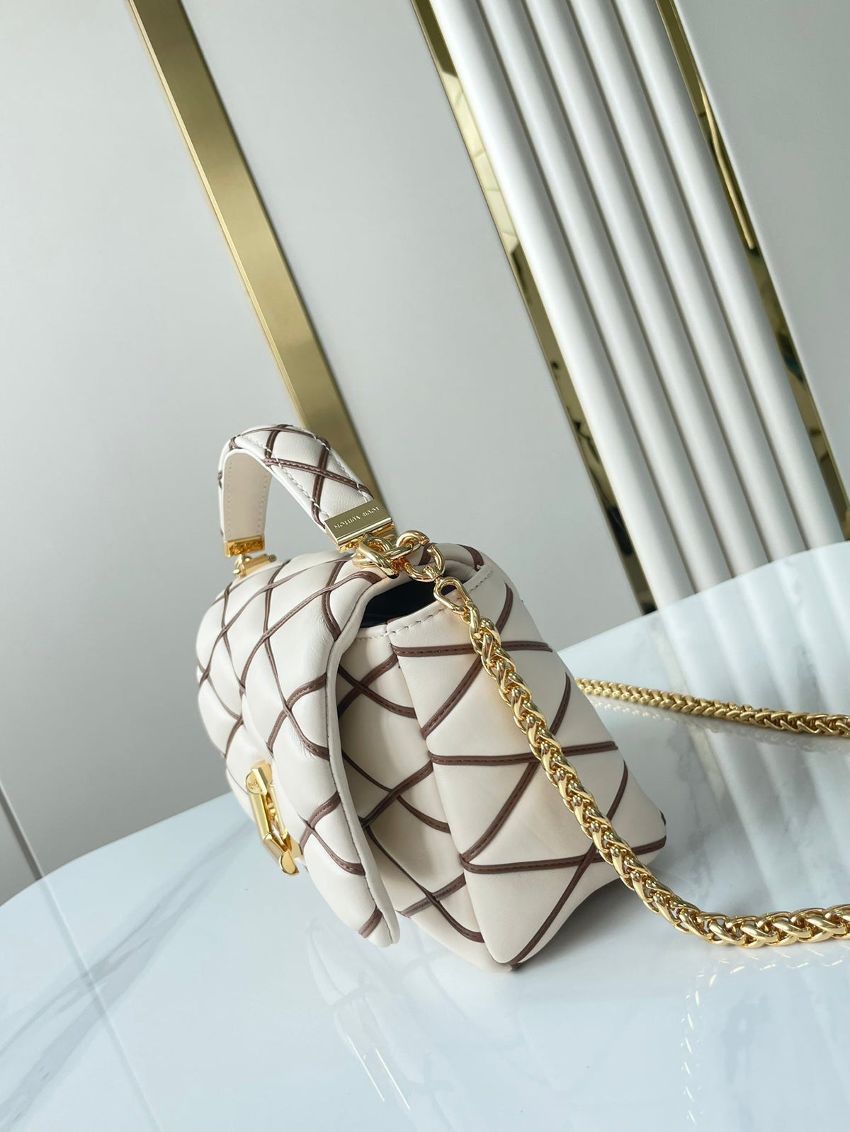 GO-14 MM 23 IN WHITE BROWN QUILTED LAMBSKIN GOLD HARDWARE