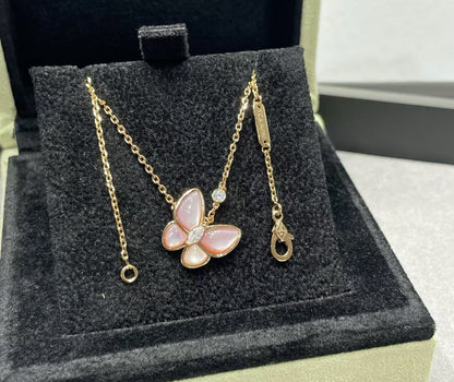 [Liorra]BUTTERFLY PINK MOTHER-OF-PEARL DIAMOND NECKLACE
