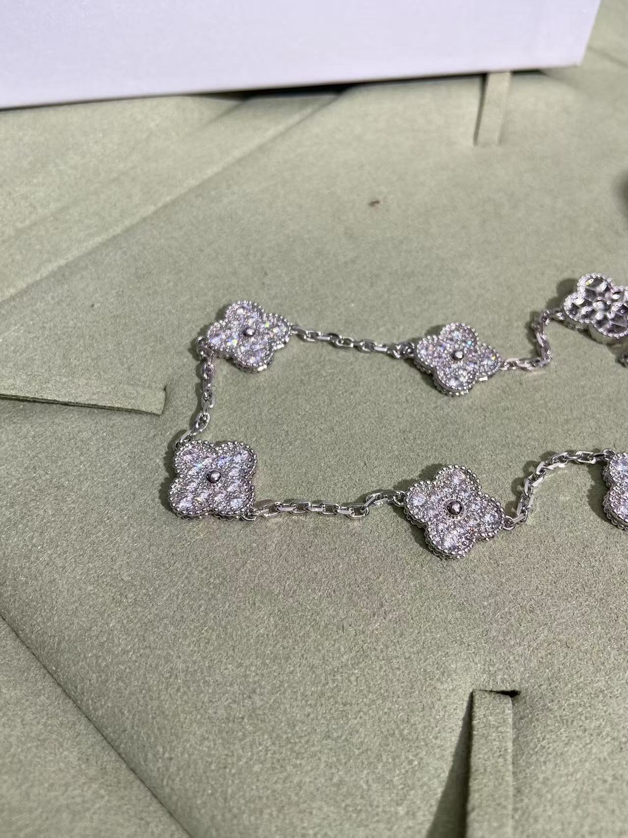 [Liorra Jewelry]CLOVER 10 MOTIFS  FULL DIAMOND NECKLACE