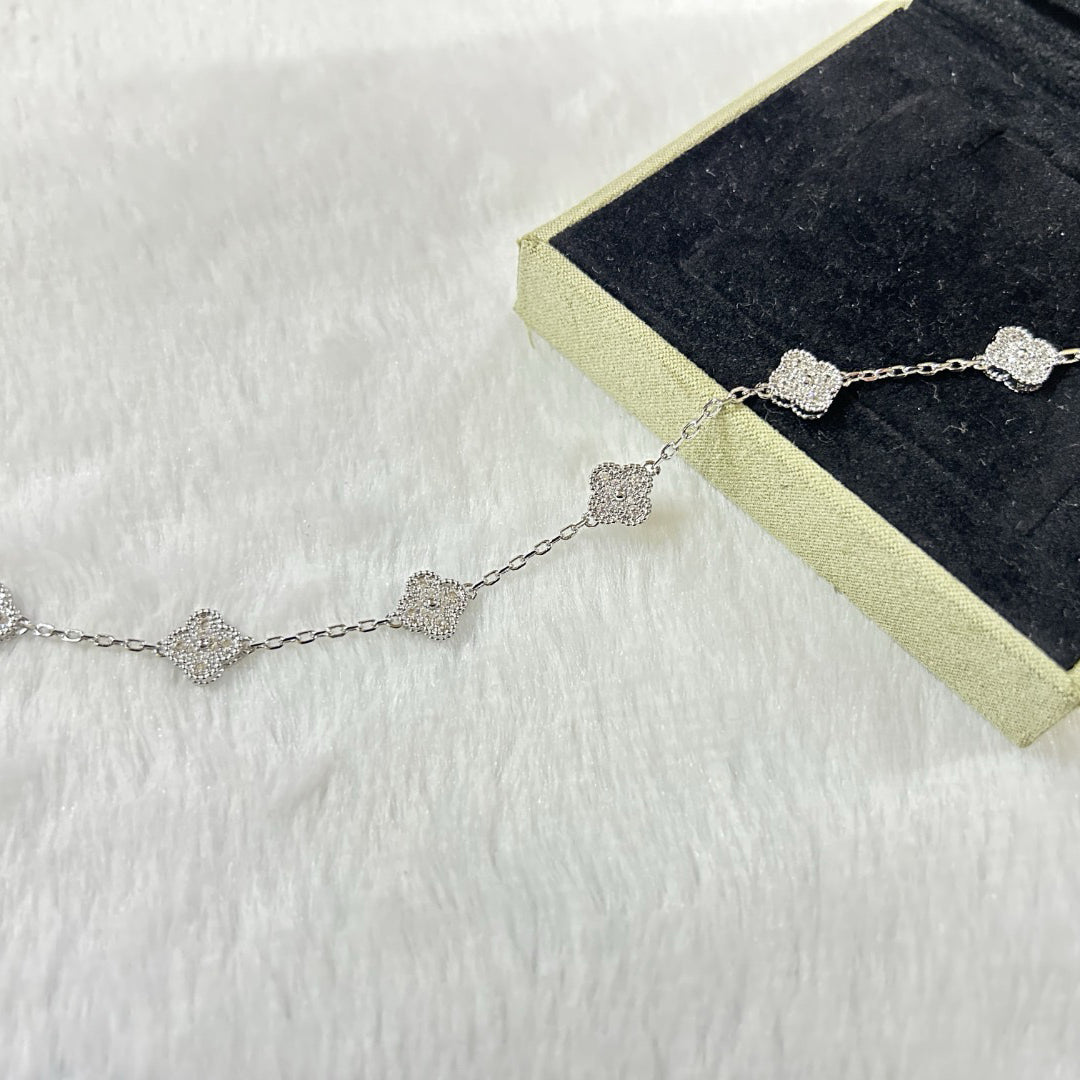 [Liorra]CLOVER 6 MOTIF DIAMOND BRACELET