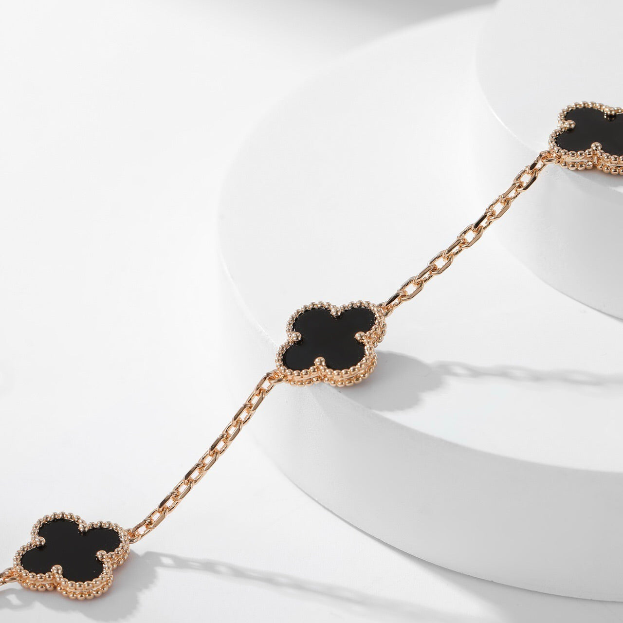 [Liorra]CLOVER 10 MOTIFS ONYX NECKLACE