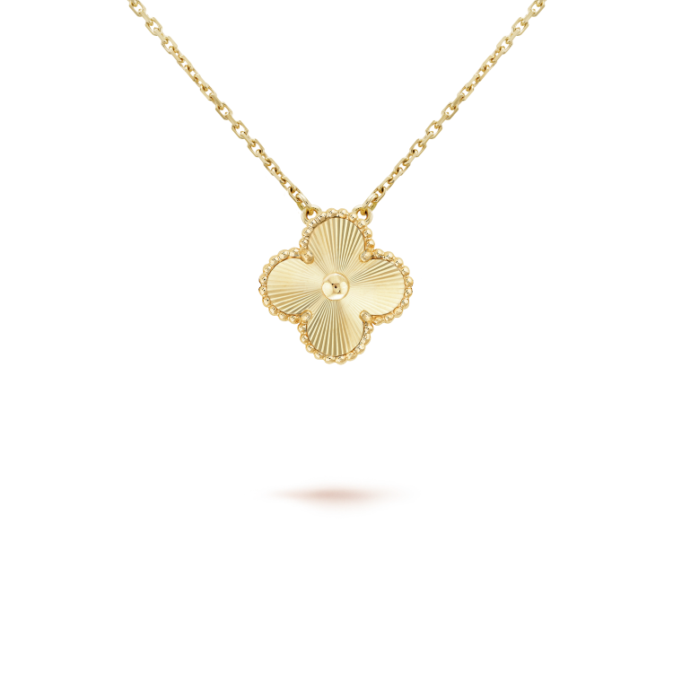 [Liorra]CLOVER 15MM LASER NECKLACE