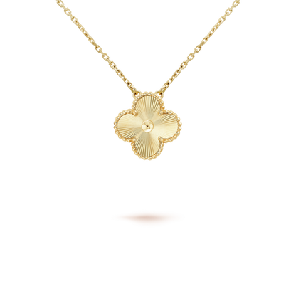 [Liorra]CLOVER 15MM LASER NECKLACE