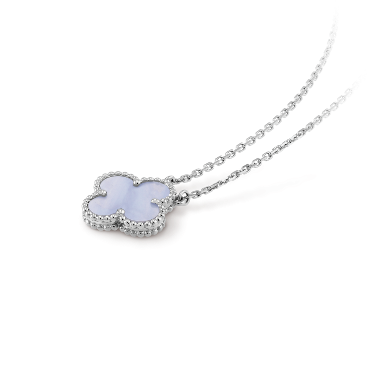 [Liorra]CLOVER 15MM BLUE CHALCEDONY NECKLACE SILVER