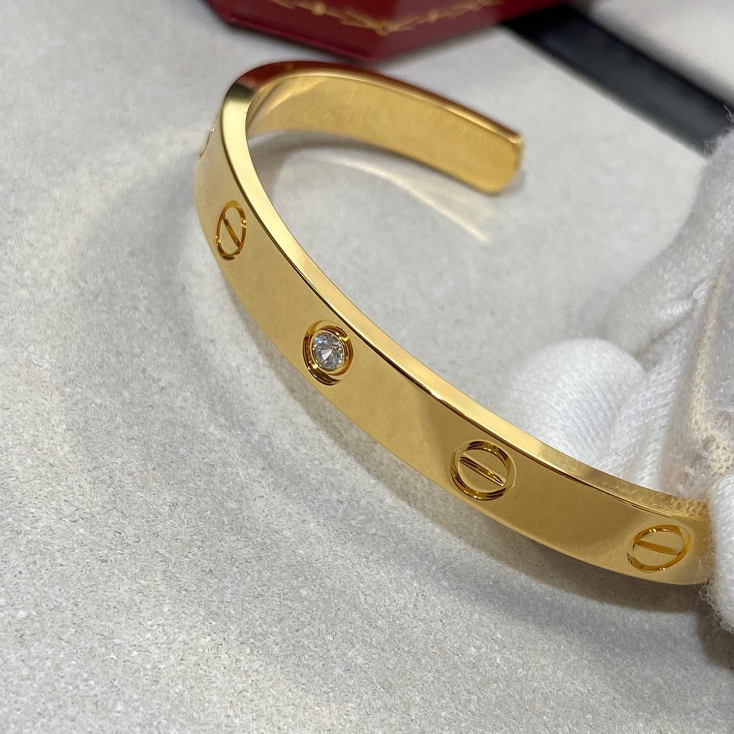 [Liorra]LOVE BRACELET 6.1MM 1 DIAMOND OPEN CUFF
