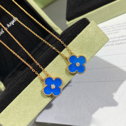 [Liorra]CLOVER 15MM DIAMOND AND BLUE AGATE NECKLACE