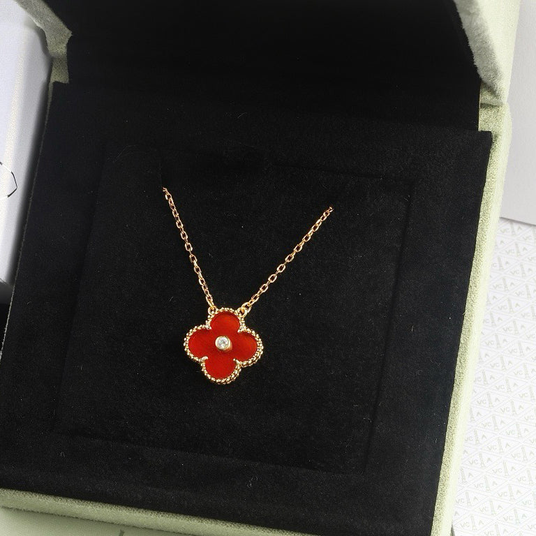 [Liorra]CLOVER 15MM DIAMOND CARNELIAN NECKLACE