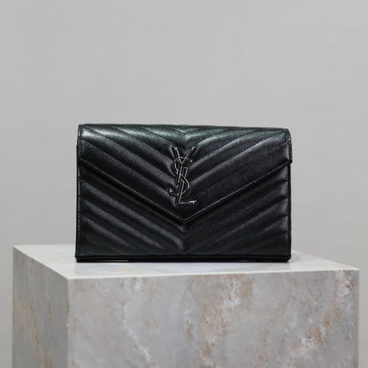 WOC 23 IN BLACK CAVIAR LAMBSKIN SILVER HARDWARE