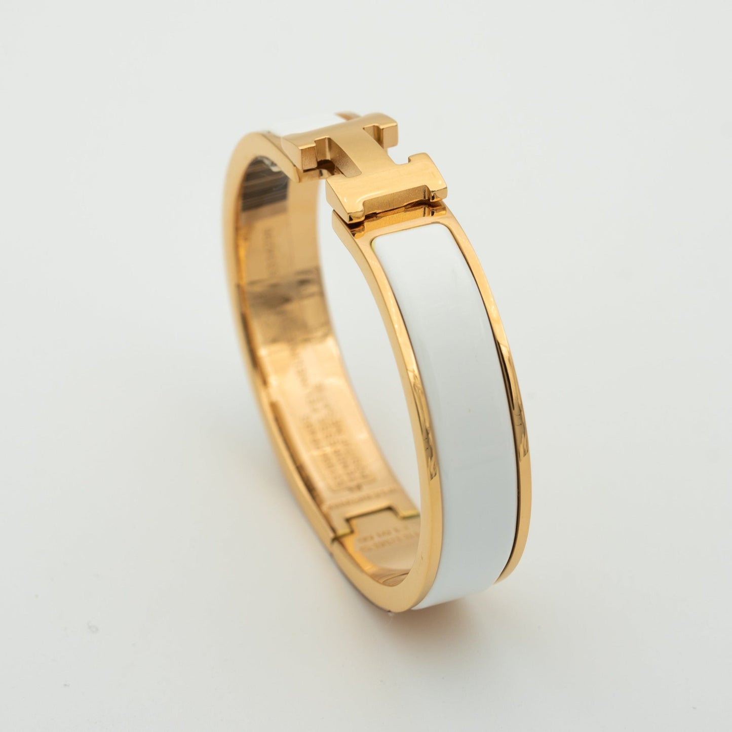 [Liorra]H WHITE BRACELET