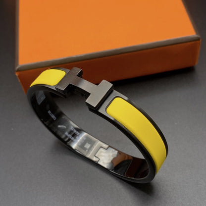 [Liorra]CLIC HM SO BLACK YELLOW BRACELET