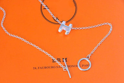[Liorra]HM NECKLACE H LETTER OVAL SERIES