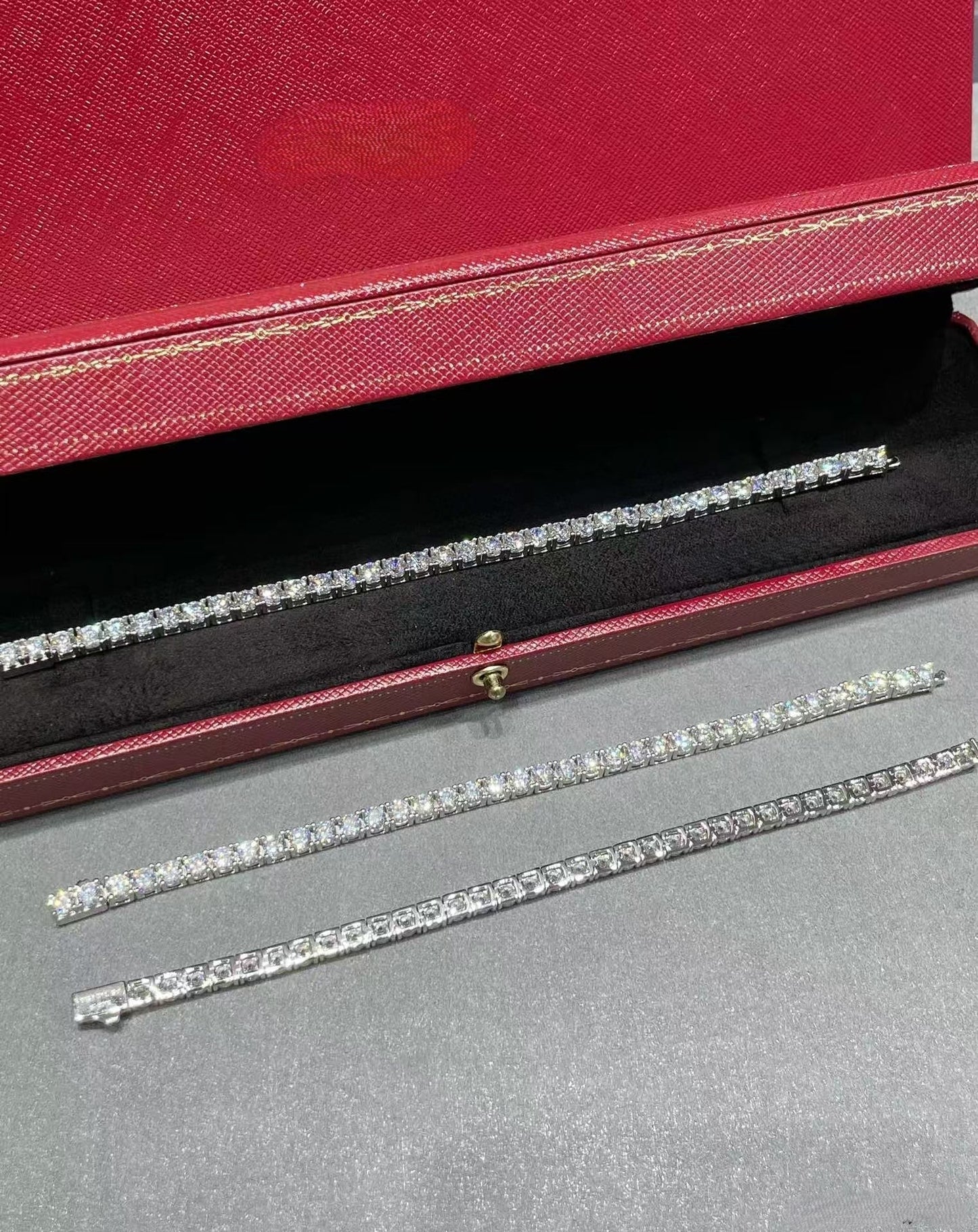 [Liorra jewelrys]TENNIS BRACELET WITH FULL DIAMOND SETTING